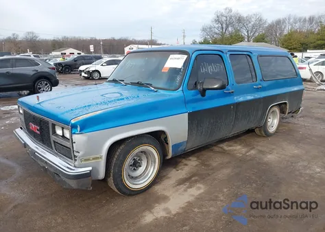 1991 GMC Suburban R15 Conventional z USA, uszkodzony, nr VIN 1GKER16K9MF516424